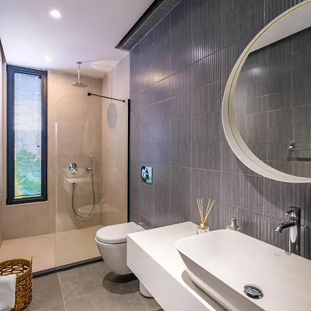 Viohouses - Luxury Private Pool