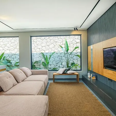 Viohouses - Luxury Private Pool